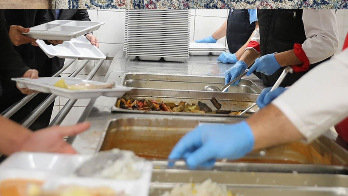 Öğle yemeğini sakın bu saatte yemeyin: İngiliz diyetisyen ideal zamanı açıkladı