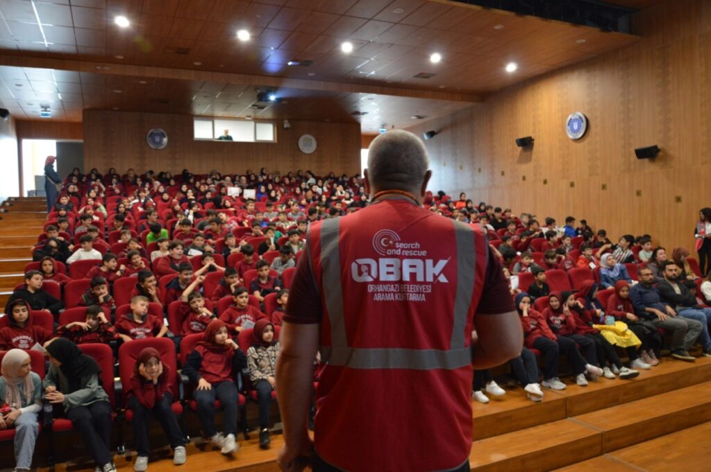 Orhangazi Belediyesi, 6 Şubat Deprem Şehitlerini Anma Programı Düzenliyor