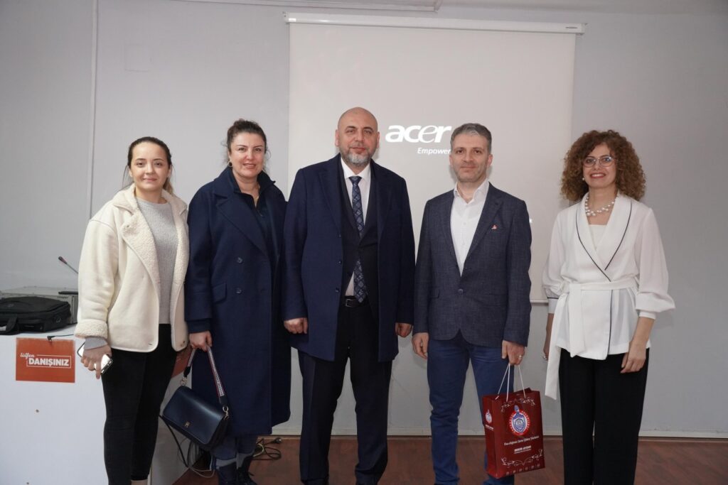 Orhangazi Belediyesi’nden “Kalbiniz Sağlığınızdır” Semineri