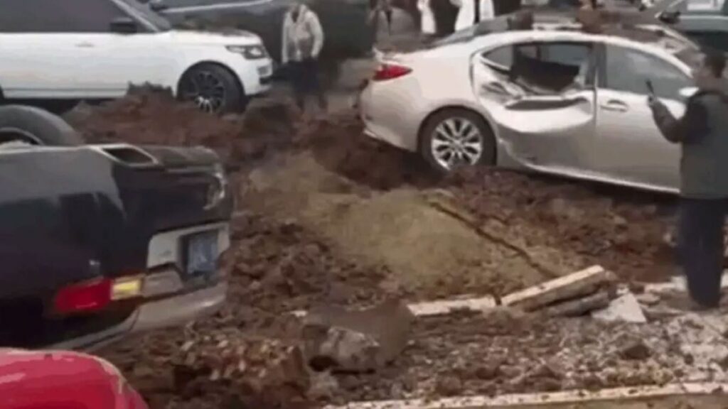 Oyun oynarken mahalleyi birbirine kattı: 28 milyon TL’lik hasar…