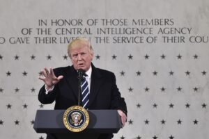 Trump döneminde personele sorulan ilk soru: ‘Gerçek patronunuz kim?’