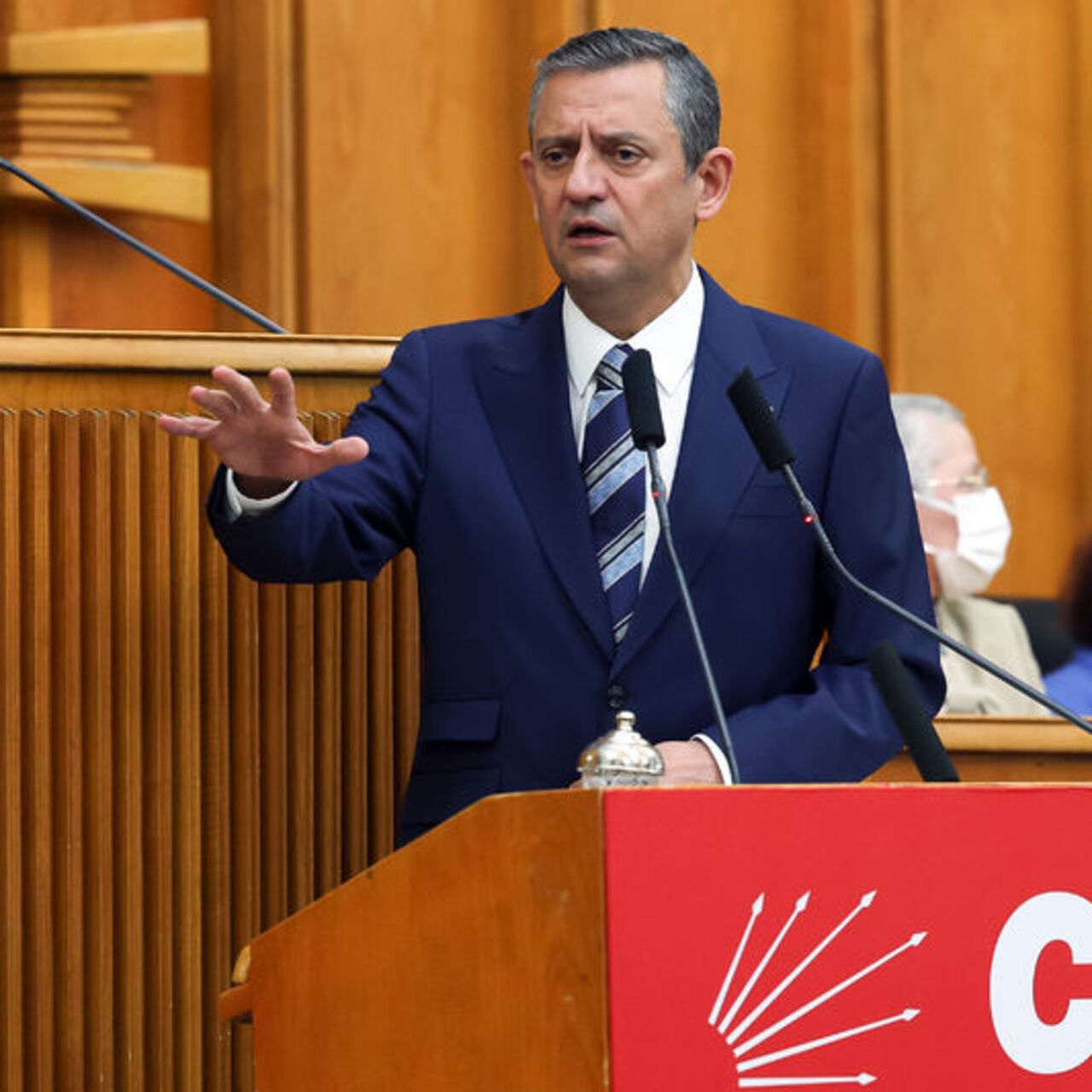 Üçlü zirve sonrası Özel konuşuyor