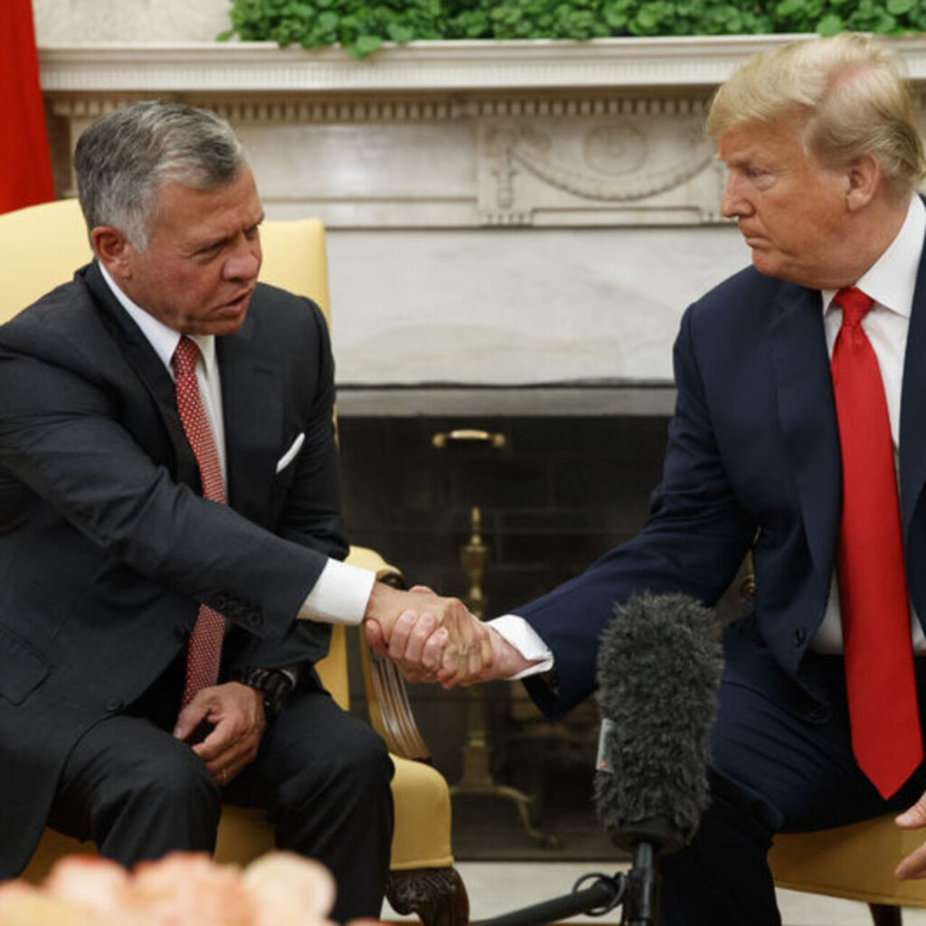 Ürdün Kralı: Orta Doğu’ya barış getirecek birini görüyorum