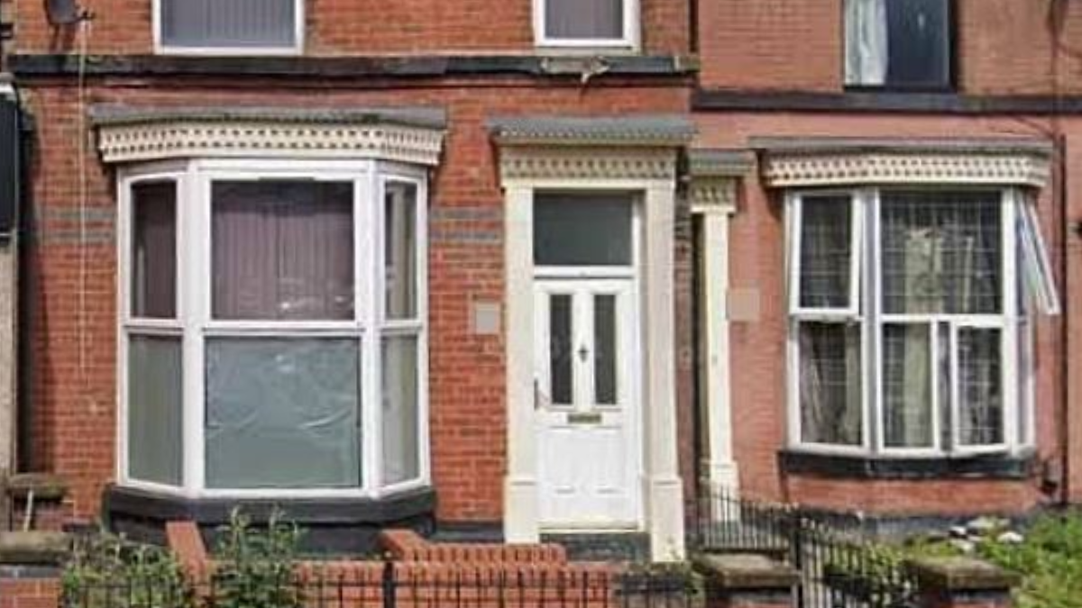 Ürkütücü iş ilanı yayınlayan gizemli ev