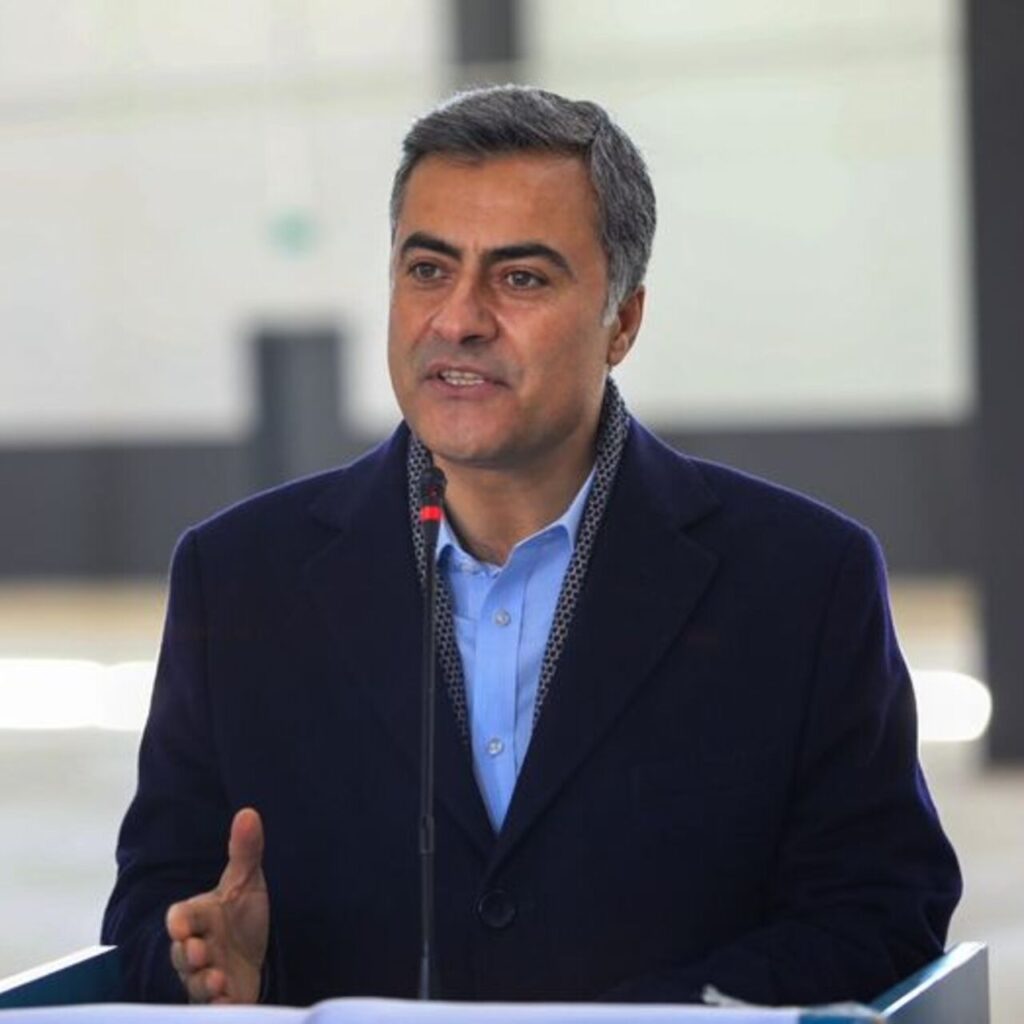 Van Belediye Başkanı Zeydan’a 3 yıl 9 ay hapis!