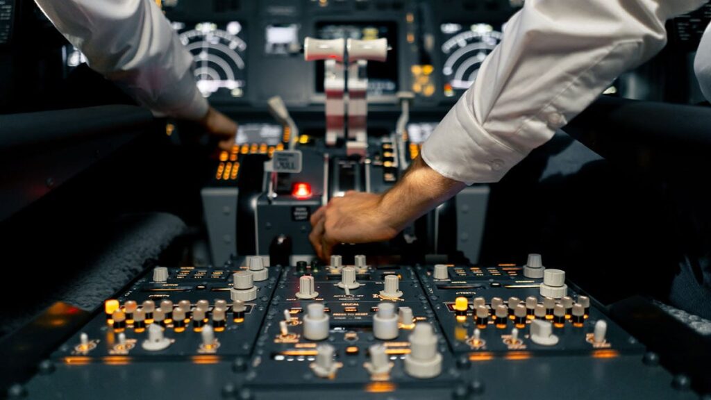 Yolcunun sakarlığı her şeyi alt üst etti: Uçağın rotası değişti