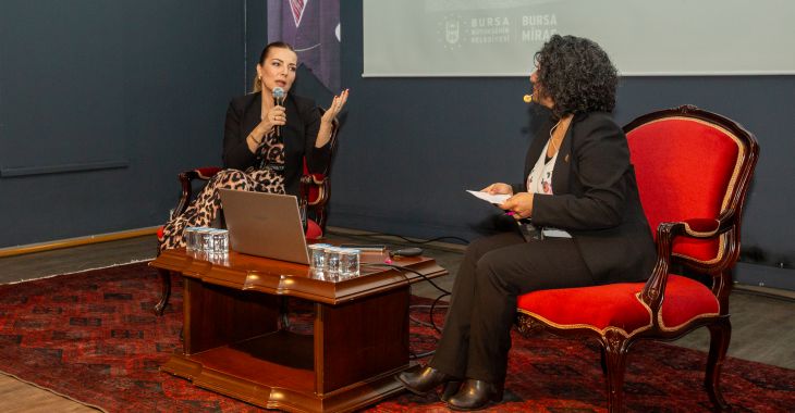 ‘Bursa Bellek- Kent Söyleşileri’nin konuğu Burcu Kara oldu