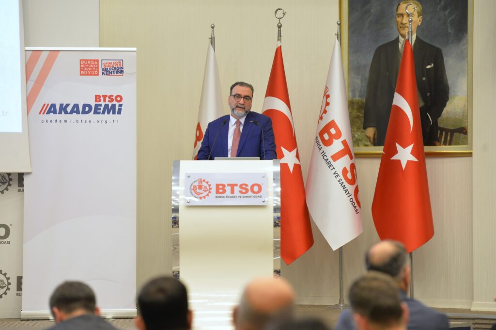 BTSO Akademi’de Gayrimenkul Sektörünün Dünü ve Bugünü Konuşuldu