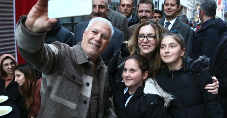 Atıcılar’da 1500 kişilik iftar sofrası