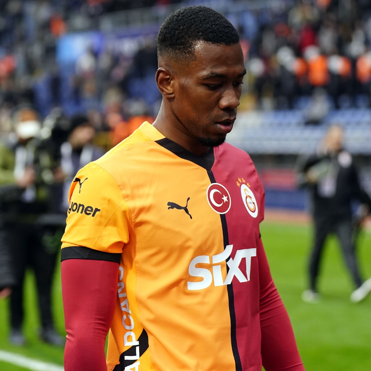 Carlos Cuesta tepkisi