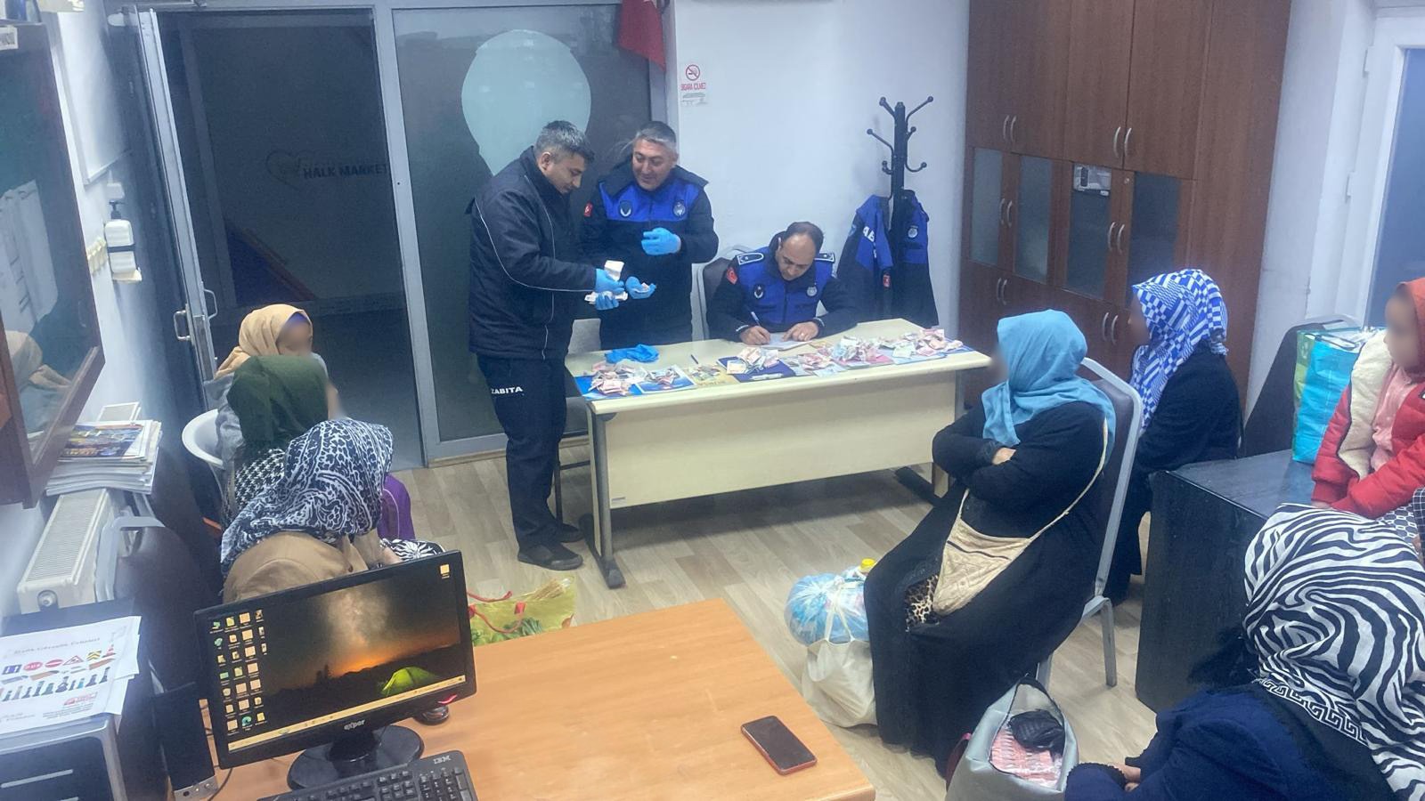 Gemlik Zabıta Ekipleri Dilencilik Faaliyetlerine Karşı Etkin Mücadele Ediyor