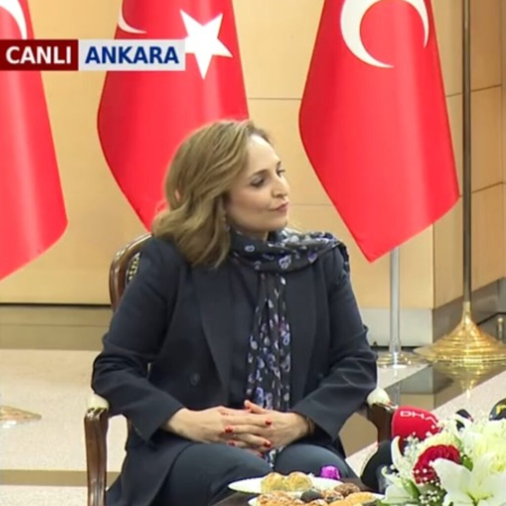 MHP ve DEM Parti arasında ilk bayramlaşma