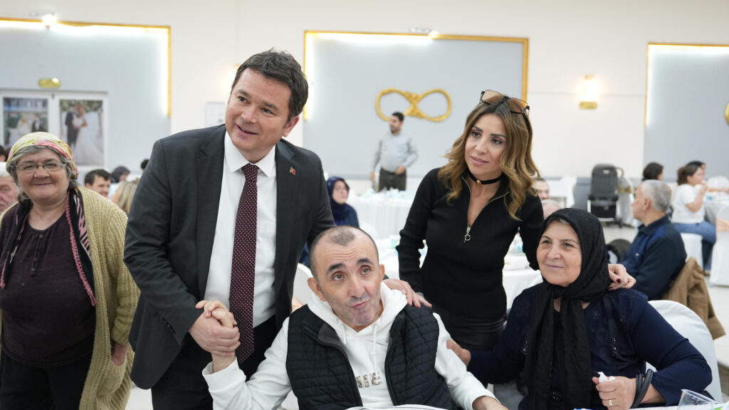 Başkan Aydın BAREM Sakinleri ile İftarda Buluştu