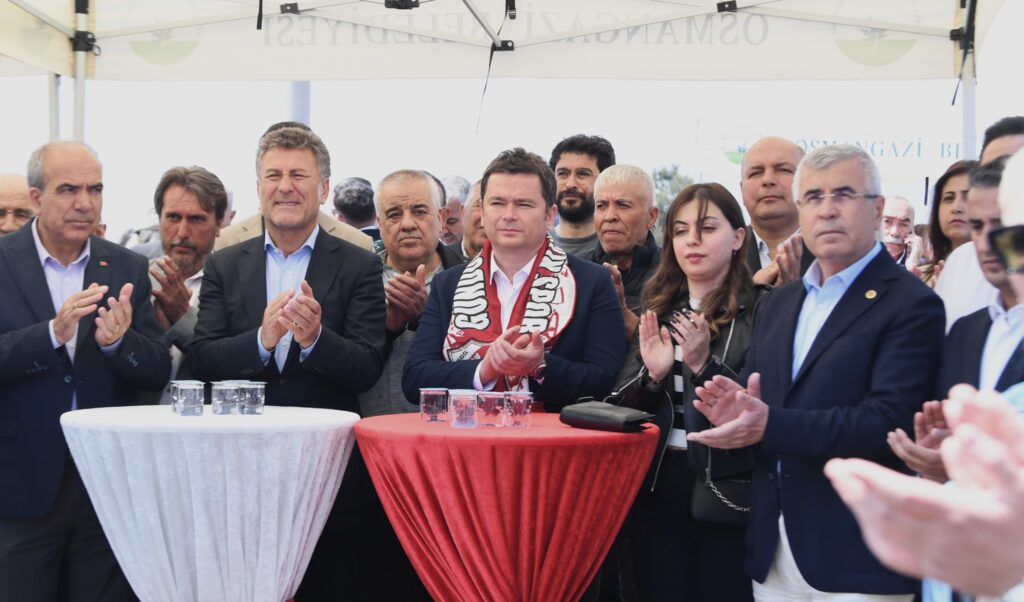 Amatör futbol camiası bir tesis daha kazandı