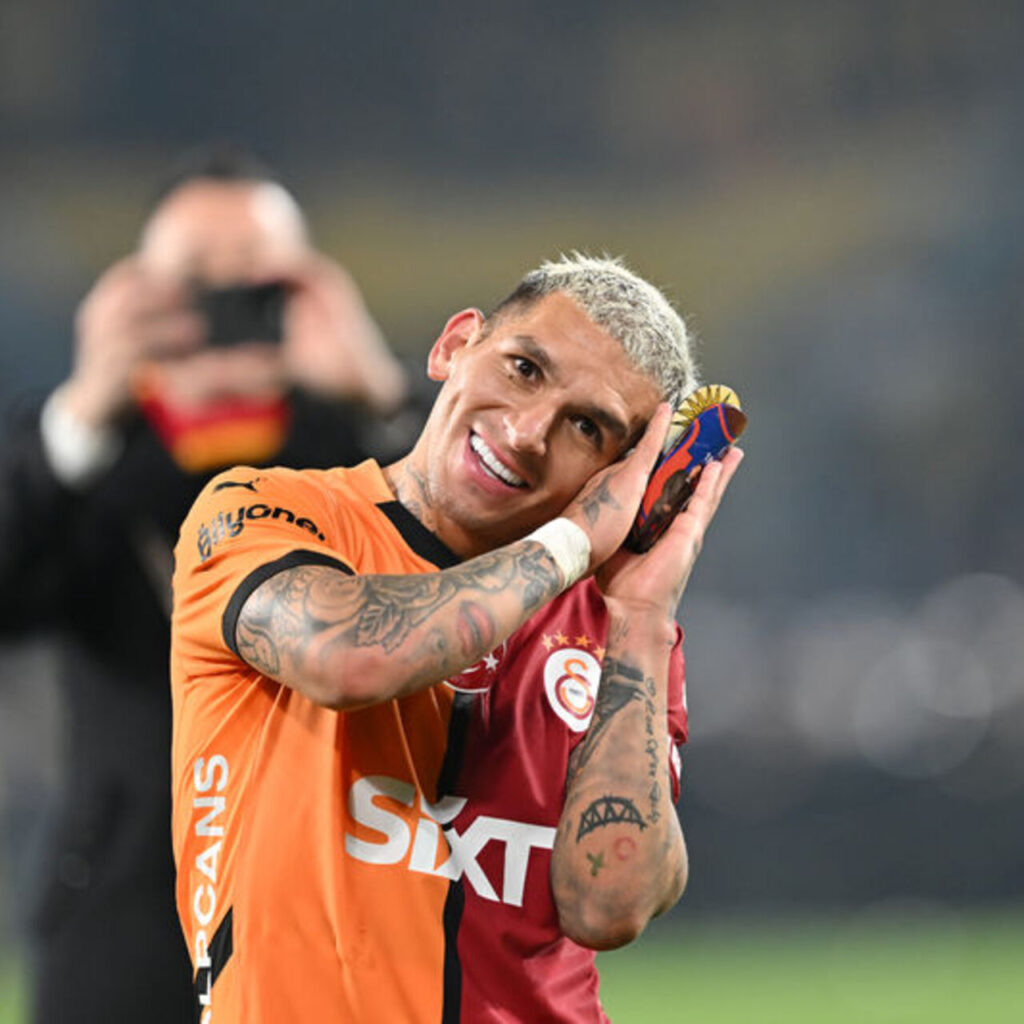 Lucas Torreira: “İyi geceler”