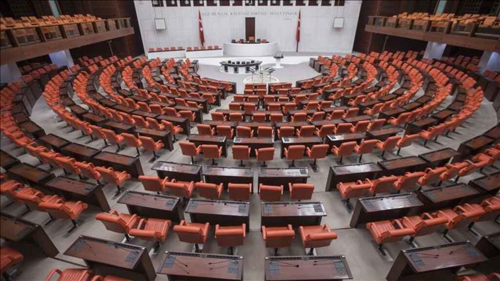 TBMM’de başkanlık seçimi: Başkan ilk iki turda seçilemedi, üçüncü tura geçildi