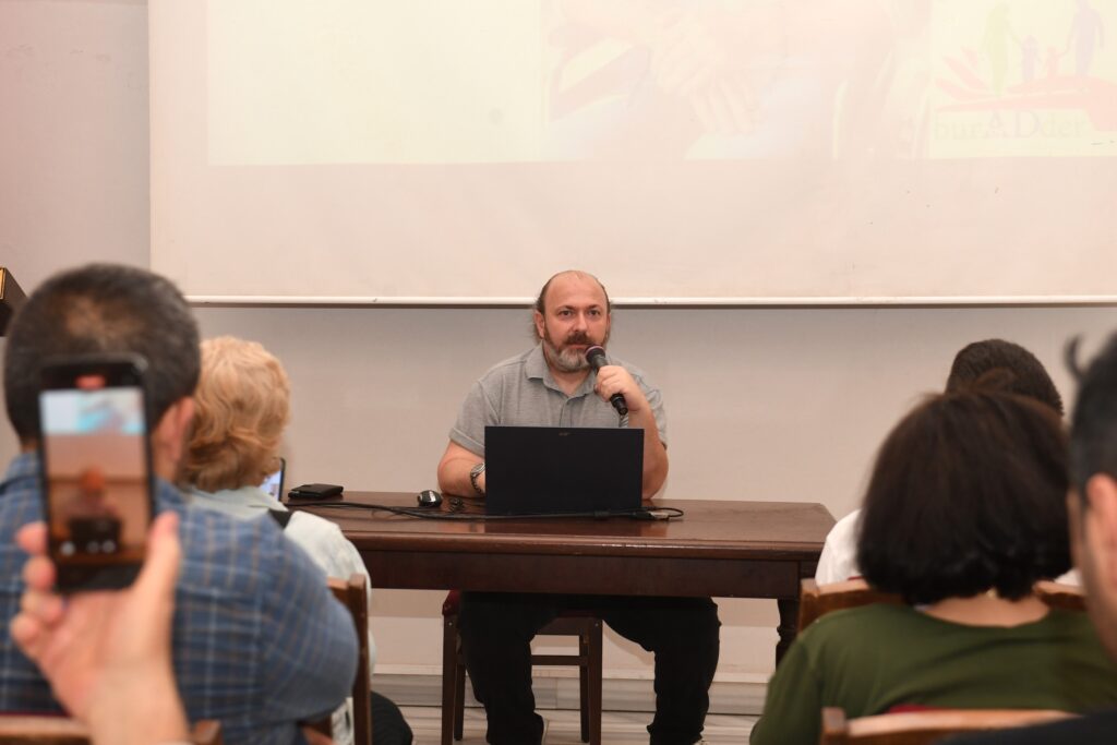 Osmangazi’de ön yargılar eğitimle kırılıyor