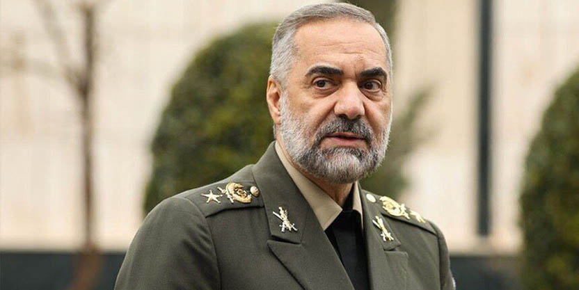 İran Savunma Bakanı: Saldırıya uğrarsak ABD üslerini hedef alırız