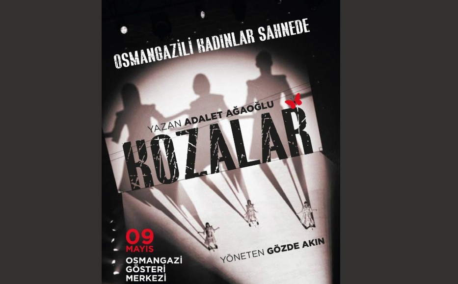Osmangazili kadınlar tiyatro sahnesinde