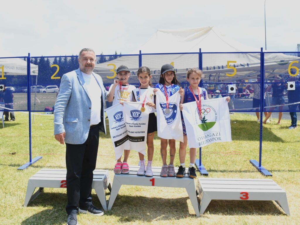 Osmangazi’de Triathle yarışları nefes kesti