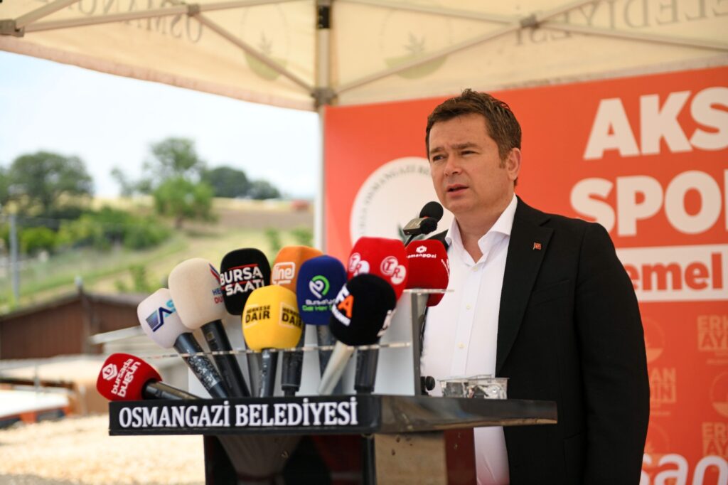 Aksungur Spor Tesisi için ilk harç döküldü