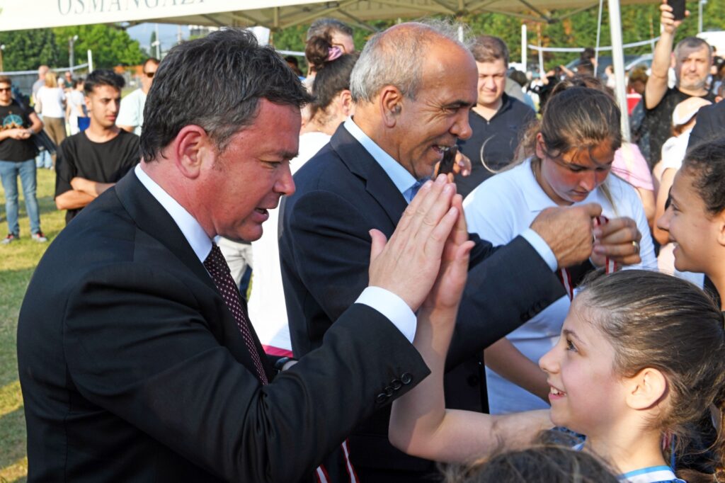 Osmangazi’de kız çocukları için Mini Voleybol Şenliği