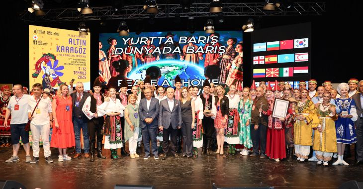37. Uluslararası Altın Karagöz Halk Dansları birincisi Bulgaristan oldu