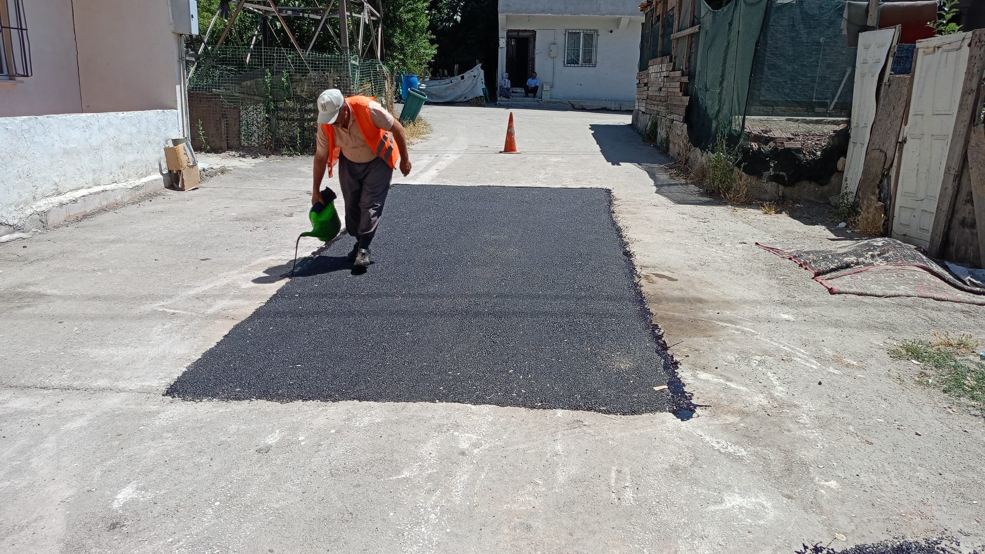 Osmangazi Belediyesi’nden Yol Seferberliği