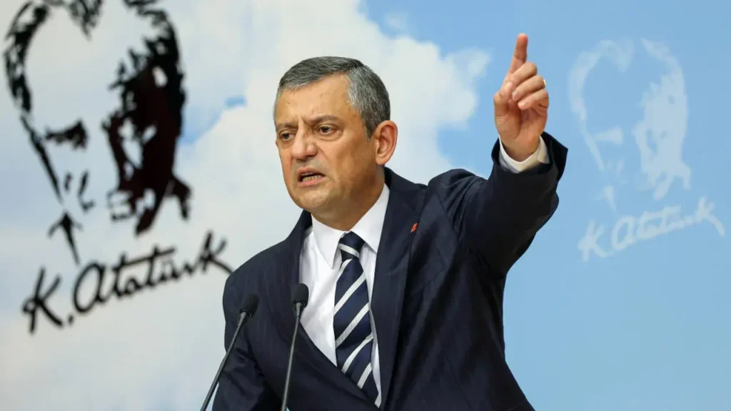 CHP lideri Özgür Özel’den İmamoğlu’nun adaylığı hakkında açıklama: “Aday olamadığı bir nokta olduğunda …”
