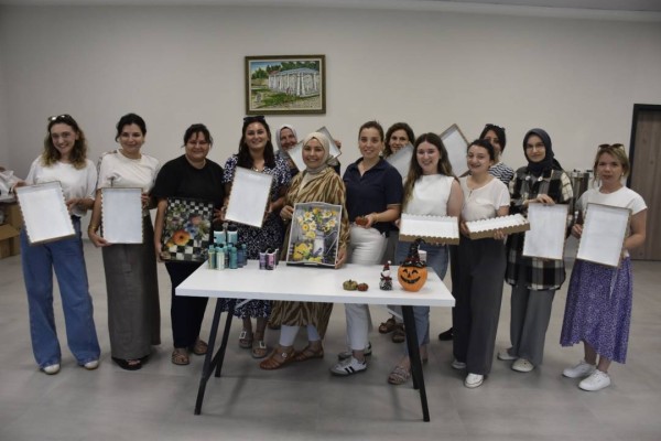 Karacabey Belediyesi’nden sanata bir destek daha