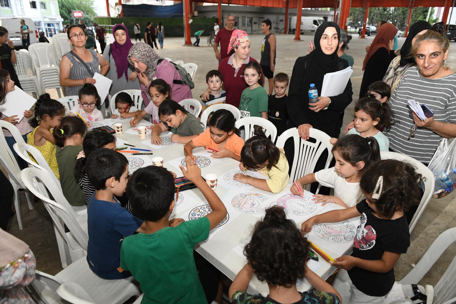 Yaz etkinliklerinde çocuklar ve aileler doyasıya eğlendi