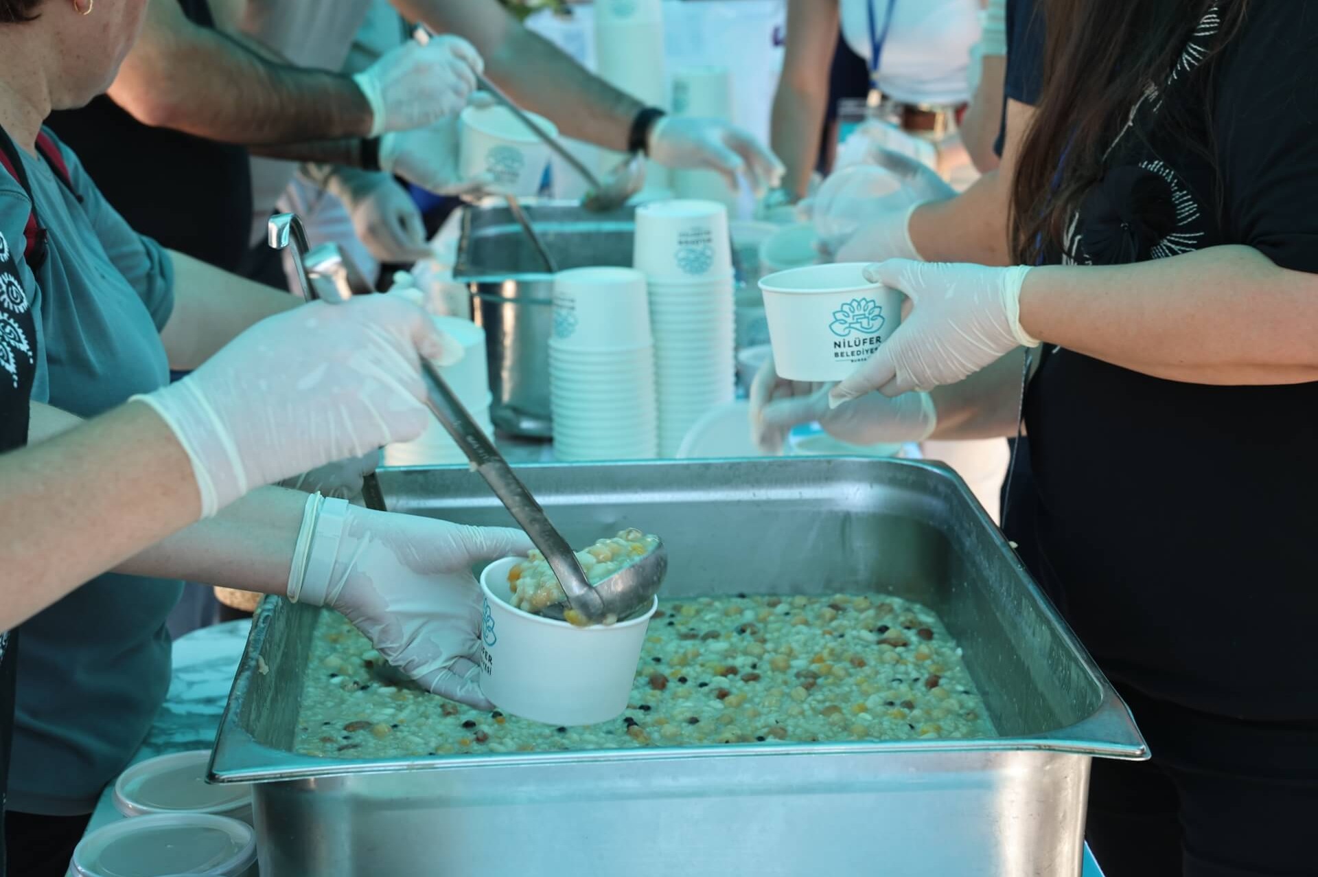 Nilüfer’de aşure bereketi