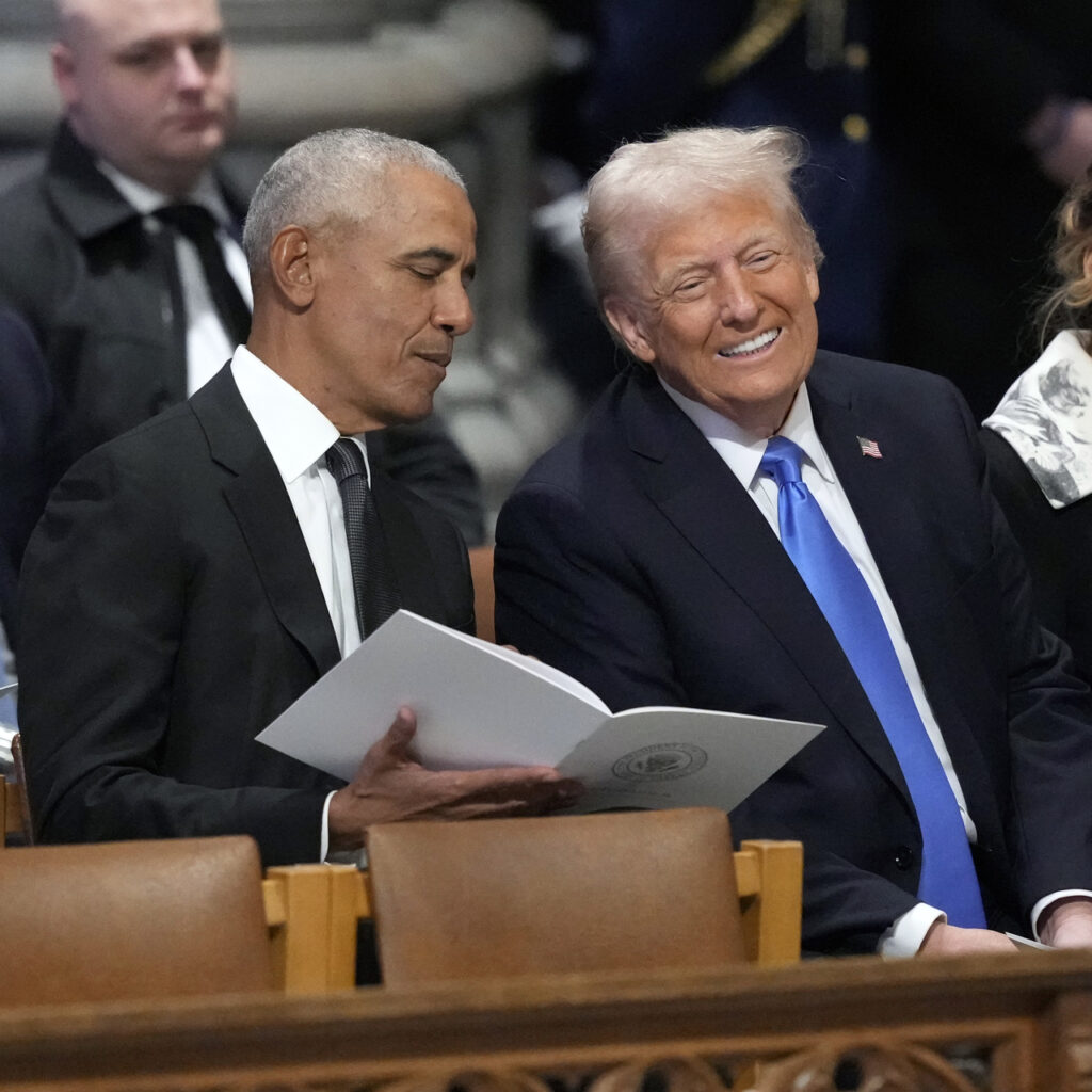 Trump’tan Obama’ya: Vatan haini