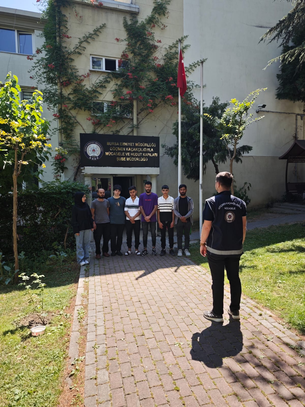 Yabancı Uyruklu Şahısları Yasa dışı Yollarla Taşıyan Organizatörlere Yönelik Operasyon Yapıldı