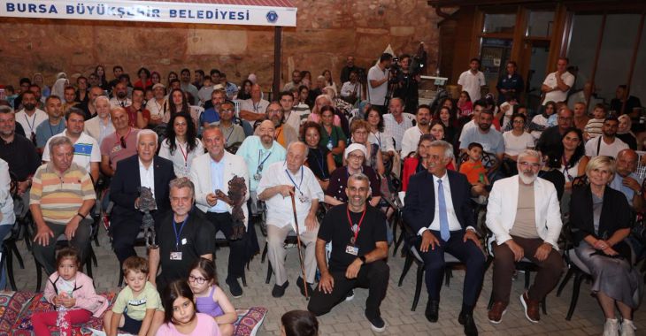 Karagöz, doğduğu şehirde yaşıyor