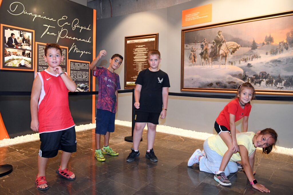 Osmangazi’de çocuklara tarih ve edebiyatı sevdiren buluşma