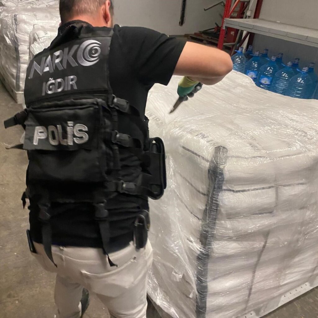 70 ilde uyuşturucu operasyon: 940 gözaltı