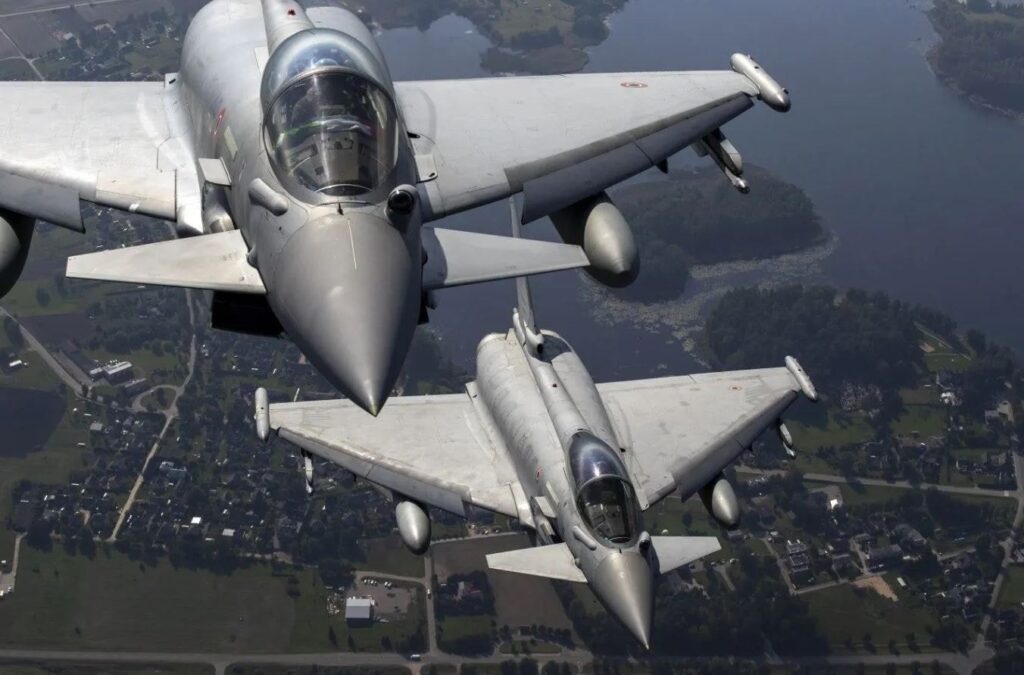 Avrupa’nın göbeğinde savaş uçakları havalandı! Hava kuvvetleri alarma geçti