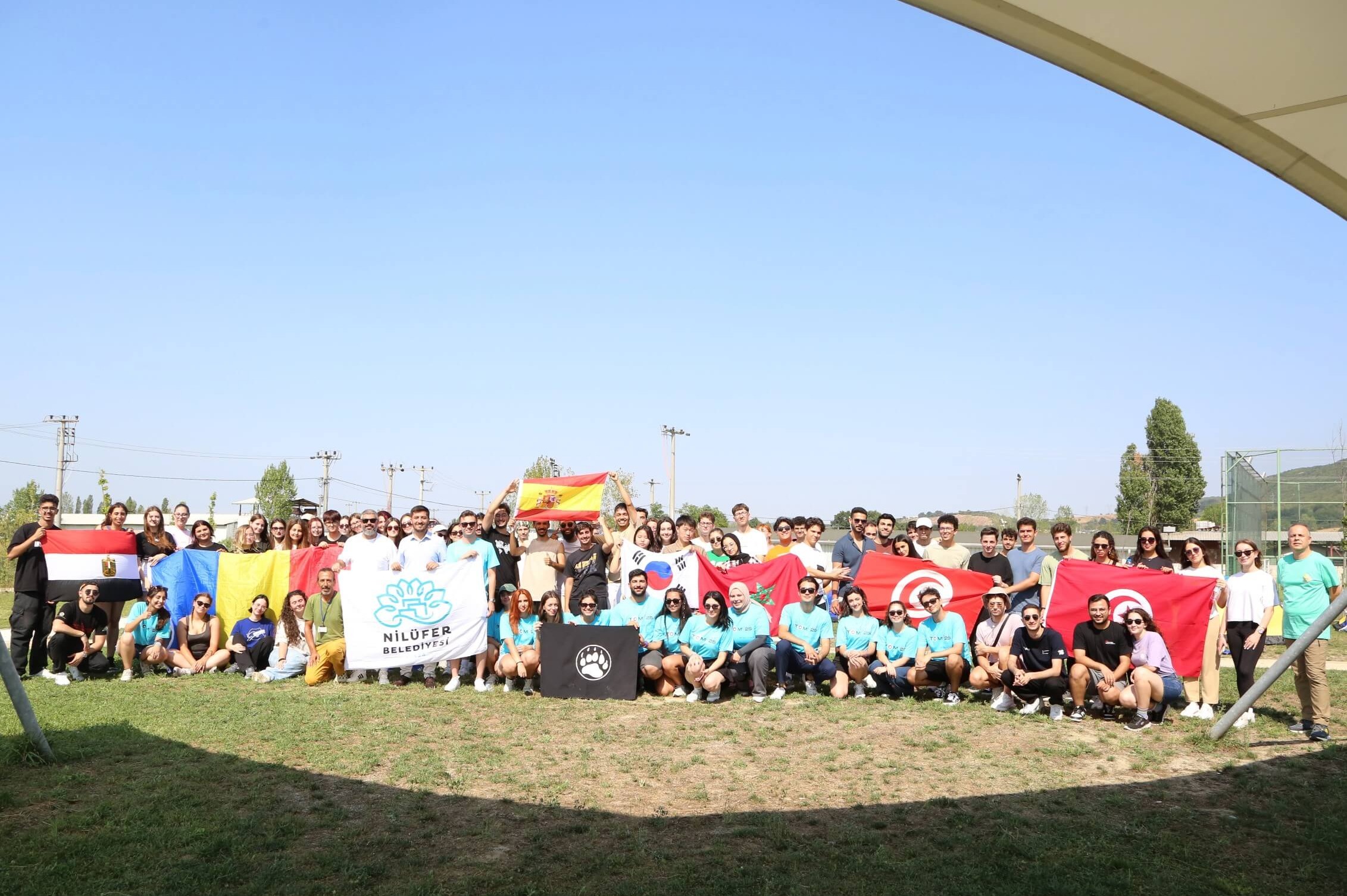 Dünya gençleri Fadıllı’da buluştu