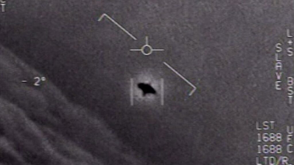 Google haritalarda tüm koordinatları taradılar! Kayaların içinde UFO buldular