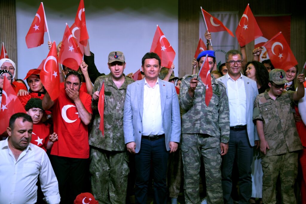 Engelli bireylerden Osmangazi’de 30 Ağustos Zafer Bayramı