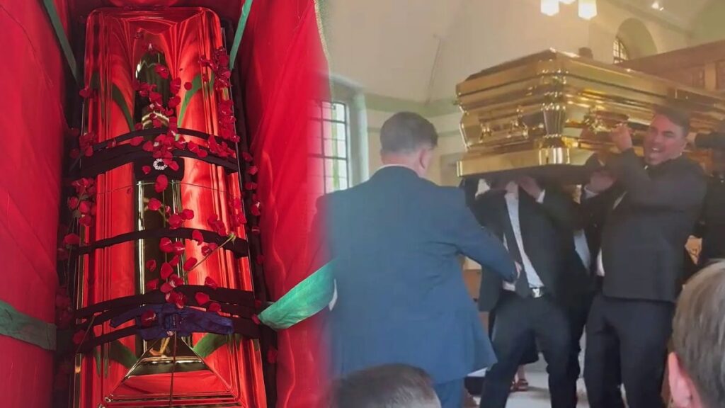 Meşhur ‘kral’ milyon dolarlık altın tabutla gömüldü