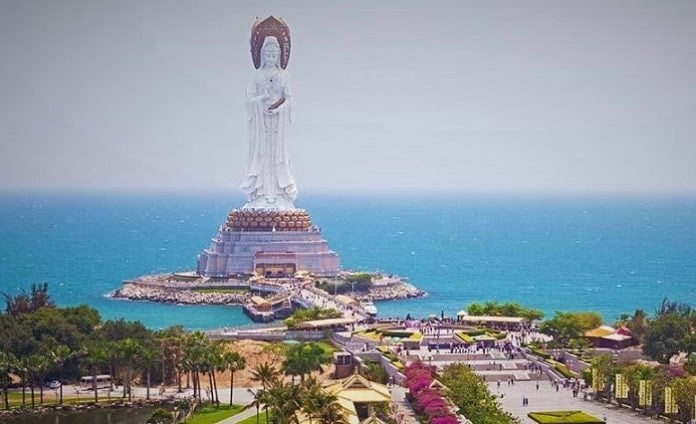 Tayfun Kajiki’nin şiddetlenmesiyle Çin’in turistik şehri Sanya kapatıldı