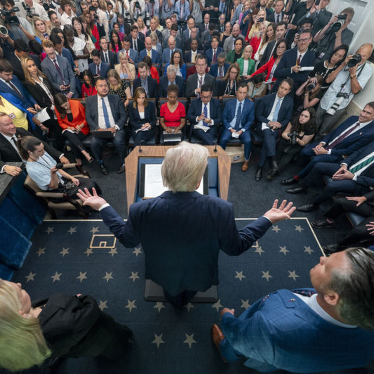 Trump: Putin’in anlaşma yapacağını düşünüyorum