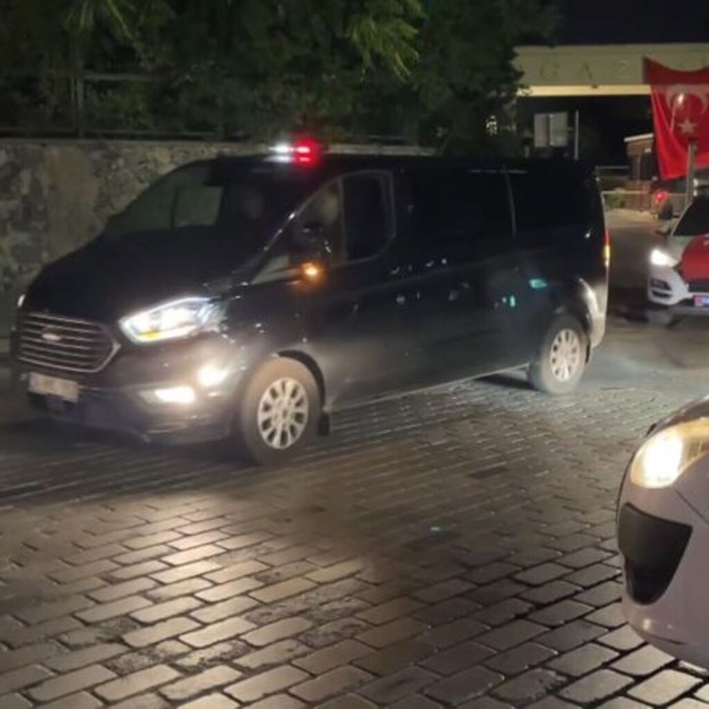 Üniversite kafesinde cinayet!