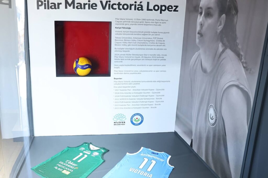 Voleybolcu Lopez vefatının 1. yıl dönümünde anıldı
