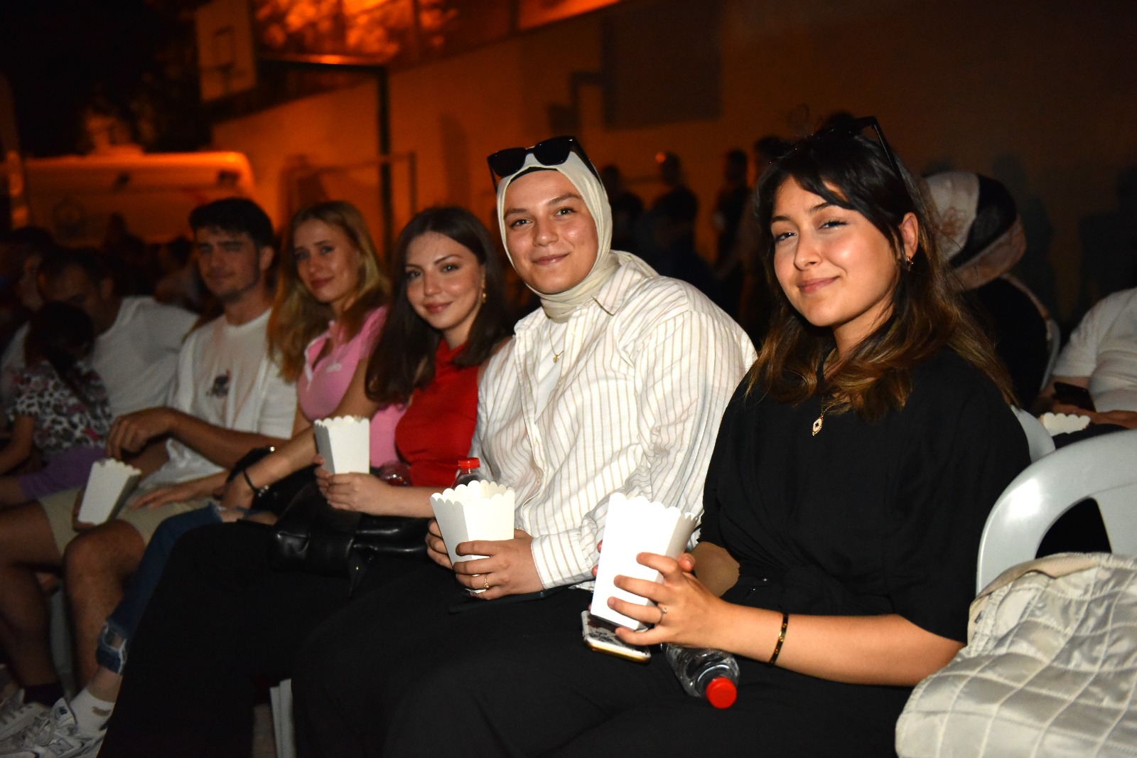 Yıldırım’da yaz sineması keyfi