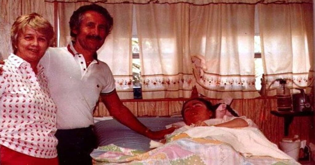 42 yıl komada kaldı, mezar taşına yazdırdığı 3 kelime herkesi ağlattı