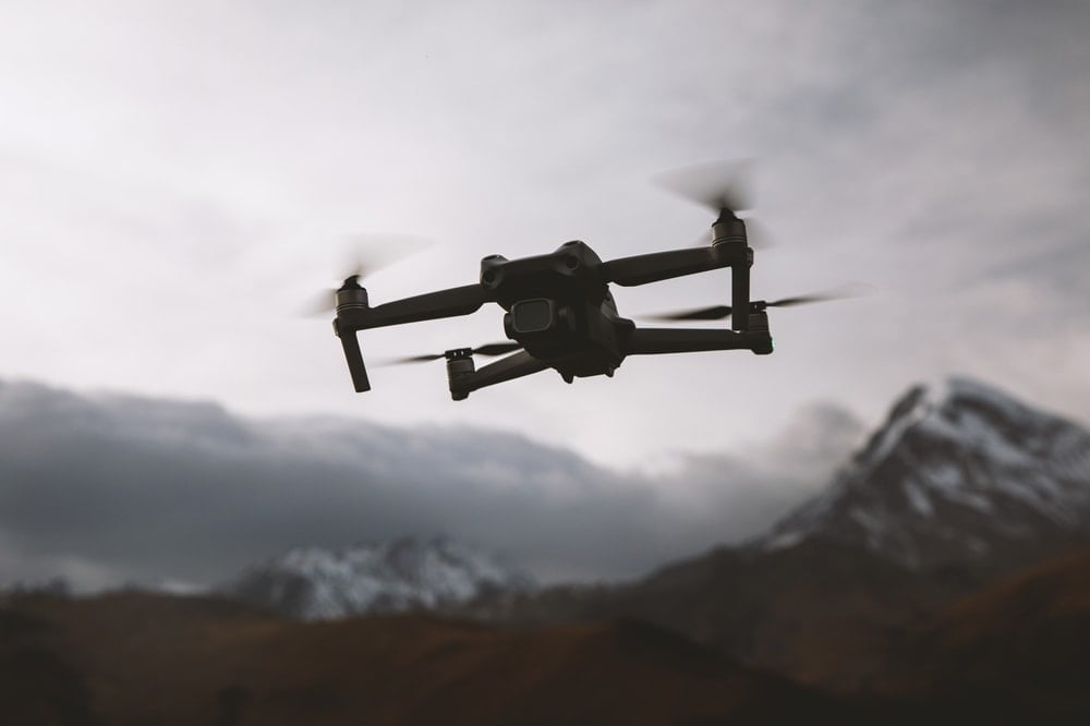 Almanya harekete geçti: Hobi mi, casusluk mu?