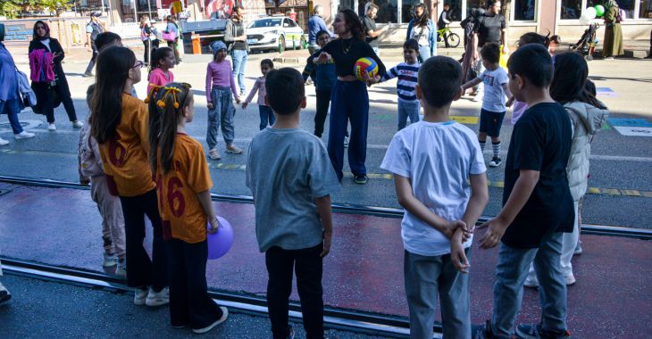 Çocukların Heykel’i